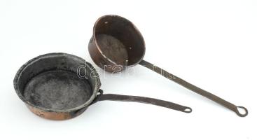 2 darab régi vörösréz serpenyő, h: 34-36 cm