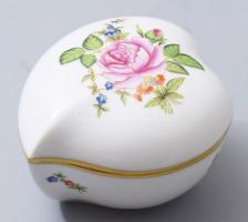 Herendi Small Bunch of Roses mintás bonbonier. Jelzett, 7,5x6,5 cm