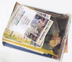 Varga Ferenc (1928-2019), össz. 11 db mű: Portrék, csoportkompozíciók, női akt, részben 1956-os témájú jelenetek. Klf. technikák, papír vagy vászon, részben jelzett, néhány kevés sérült, 21x30,5 és 64x49 cm közötti méretekben + 2 db kiállítási plakát: "In memoriam 1956", Varga Ferenc, egyik sérült, 42x29,5 cm