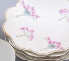 1873 Szecessziós teás készlet 7 darabja, kannán dátumozással. Repedéssel, pattogzással