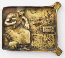 cca 1920, Gép- és Vasútfelszerelési Gyár Részvénytársaság bronz hamuzó, munkás és villamos ábrázolással, jelzett, 14x16 cm