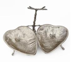 Sandrik szecessziós ezüstözött alpakka kéttálcás kínáló. Faágakat mintázó lábazat- és fogórész, két levélformájú tálcával. Jelzett, 41x26x24 cm