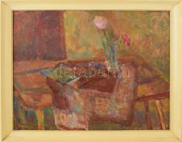 Fazekas Magdolna (1933-): Csendélet virággal. Olaj, farost. Jelezve balra lent. Hátoldalán Képcsarnok Vállalat címkéjével és autográf felirattal. Fakeretben. 50×65 cm