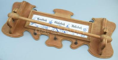 Konyhai akasztó, antik, konyhai eszközökhöz. Fa, fajansz. 52x20 cm