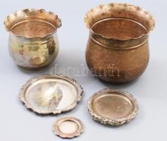 Ezüstözött fém tárgyak. 6 db poháralátét, kis tálka, két váza. m: 13 cm