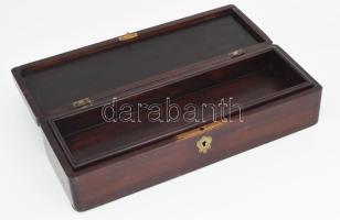 Irattartó doboz, kivehető rekesszel, kulcs nélkül, 36x12 cm