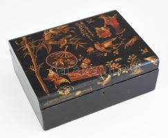 Régi kínai ékszeres doboz, kivehető többosztatú tálcával, kopott, 27x20x10 cm