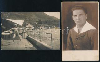 cca 1910-1930 Tengerészt / folyamőrt ábrázoló fotólapok, 2 db, 14x9 cm