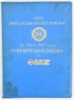 MZ 12/1-150/1 köbcentiméteres motorkerékpár alkatrészkatalógusa I-1. Bp., 1971., "Csepel" Jármű és Műszaki Kereskedelmi Vállalat, 69 p. Kiadói aranyozott nylon-kötés, foltos borítóval, az utolsó lap hátoldalán ceruzás jegyzettel, bejelölésekkel és bejegyzésekkel.