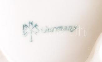 Ens lány virágcsokorral, jelzett, szirmon sérüléssel, m: 13 cm