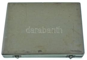 1959. "Jubileumi Táncfesztivál Sztálinváros 1919-1959" fém plakett, eredeti dísztokban (10...