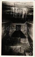 Aknaszlatina, Akna Slatina, Slatinské Doly, Szolotvino, Solotvyno (Máramaros); bánya, belső. M. kir. Sóbányahivatal segélyalap / salt mine, interior