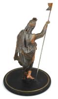 Historizáló férfi fém szobor, fa talapzaton, jelzés nélkül, sérült, restaurált, m: 37,5 cm