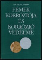 Dévay József: Fémek korróziója és korrózióvédelme. Bp., 1979, Műszaki Könyvkiadó. Kiadói kartonált papírkötés. Megjelent 4450 példányban.