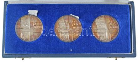 1976. 200Ft Ag (3xklf) "Magyar festők I. / Derkovits, Szinyei, Munkácsy" érmesor kék műbőr...