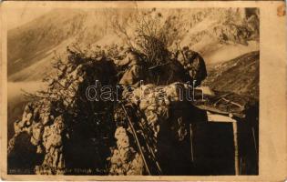 Sziklák tetején. 66/II. zlj. Grausz Sándor főhadnagy. Hadifénykép Kiállítás / WWI Austro-Hungarian K.u.K. military, in the mountains (fa)