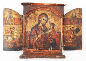 Triptichon - Istenanya a gyermek Jézussal. Görög, cca 1750-1780, tojástempera, fa. Bal szárnyon: Szent Miklós, Sárkányölő Szent György, középen: Istenanya a gyermek Jézussal, jobb szárnyon: Szent Charalambos, Szent Demeter. Restaurálással, sérülésekkel, 28x41 cm