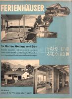 Hoffmann, Herbert (herausg.):  Ferienhäuser für Garten, Gebirge und See. 89 ausgeführte Arbeiten und Entwürfe in allen Grössen und Preislagen mit 348 Lichtbildern, Grundrissen und Bauzeichnungen. Bearbeitet von Herbert Hoffmann. Stuttgart, (1939). Julius Hoffmann Verlag (Druck der Hoffmansche Buchdruckerei Felix Krais). 100 p. A Herbert Hoffmann építészeti szakíró által szerkesztett kötet a nyaralóépítészet kortárs trendjeit mutatja be. Német, osztrák, svájci, amerikai és más külföldi építészetek által az utóbbi 10-15 évben megépített nyaralók, hegyoldali menedékházak, hütték, erdei kabinok tervei között tallózhatunk a kötetben: az épületek rövid méltatása mellett mellett homlokzat-, kert- és enteriőrfotók kísérik a jól átlátható alaprajzokat, olykor keresztmetszeti rajzokat. A munka első kiadása idején már érvényben volt a nemzetiszocialisták tiltása a Bauhaus-elvű modernista építészetre (mivel a lapos tetős építészet és a kockaházas modernizmus a náci faji esztétika szerint degenerált szellemet hordoz), a szerkesztő a kötetben a tiltást olykor kijátssza, amikor külföldi építészetek munkáit ismerteti (Kozma Lajos Lupa-szigeti nyaralója is Bauhaus-elvek alapján épült), valamint német építészek ausztriai és svájci épületei sem borzolhatják a náci esztéták idegeit, ám a bemutatott épületek többsége sátortetős, tehát nem tiltott megoldást alkalmaz. Az épületek többsége tágas, szellős, napfény járta enteriőrökből áll össze. A munka első kiadása 1937-ben jelent meg, példányunk a második kiadásból való. Az első nyomtatott oldalon régi tulajdonosi bejegyzés. (Haus und Raum. Band IV.) Fűzve, feliratozott kiadói borítóban, illusztrált, enyhén sérült kiadói védőborítóban. Jó példány.