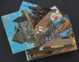 Kb. 200 db MODERN külföldi város képeslap / Cca. 200 modern foreign town-view postcards