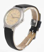 Tissot navigator kvarc karóra. Szép számlappal, működő, jó állapotban, elemmel d: 36 mm Bőr szíjjal