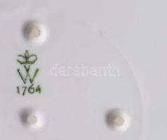 Wallendorf áttört mintás kínáló, jelzett, d: 16,5 cm, m: 9 cm