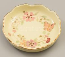 Zsolnay pillangó mintás tálka, jelzett, d: 12 cm
