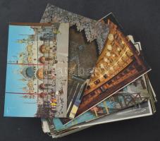 Kb. 100 db MODERN külföldi város képeslap / Cca. 100 modern European town-view postcards