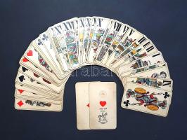 [Kártya] Nagy méretű magyar tarokk kártyacsomag (Paskievics-tarokk), zöld hátlappal (42 lapos, telje...