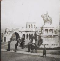 1905 Budapest, látványos üveg diák gyűjteménye: A Halászbástya a megnyitás után, Vár,, látkép a Várb...
