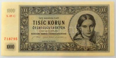 Csehszlovákia 1945. 1000K "05 C 718795" T:UNC,AU Czechoslovakia 1945. 1000 Korun "05 C 718795" C:UNC,AU Krause 74.