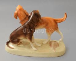 Royal Dux vadászkutya pár. Jelzett, hibátlan, 29x19 cm