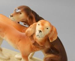Royal Dux vadászkutya pár. Jelzett, hibátlan, 29x19 cm