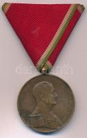 1939. "Magyar Bronz Vitézségi Érem" bronz kitüntetés mellszalaggal T:XF ph., patina Hungary 1939. "Bronze Medal for Bravery" bronze decoration with ribbon C:XF edge error, patina NMK 439.