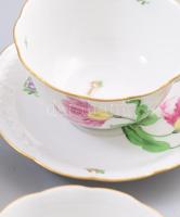 Herendi Kitty mintás 6 csésze alátéttel készlet. Jelzett, egy sérült csészével, d: 15,5 cm