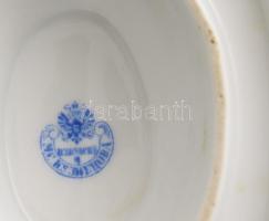 1864-1889 M.S. Kuznetsov szószos edény, festett virágmintával, jelzett, kopással, 26x13 cm