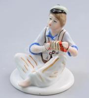 Jelzett harmonikás figura, m: 12 cm