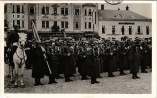 1938 Léva, Levice; bevonulás / entry of the Hungarian troops + "1938 Léva visszatért" So. Stpl. (EK)