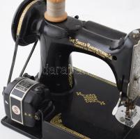 cca 1940 The Singer Manufacturing Co. angol gyártmányú varrógép, működik