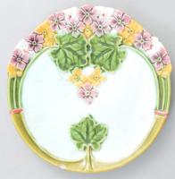 Körmöcbánya szecessziós tál, jelzett, lepattanással, d: 18 cm