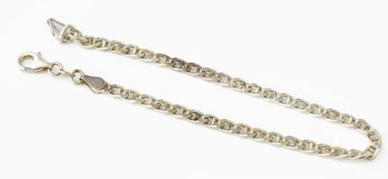 Ezüst(Ag) pálcikás karkötő, jelzett, h: 20 cm, nettó: 5,7 g