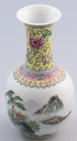 Jelzett kínai váza, hibátlan, m: 17 cm
