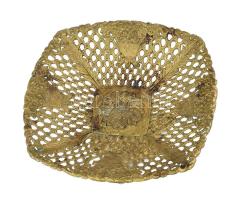 Szecessziós stílusú fém talpas kínáló, d: 20 cm