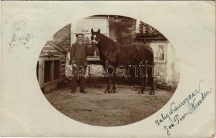 Hollandia, férfi lóval / Dutch man with a horse. photo (fl)