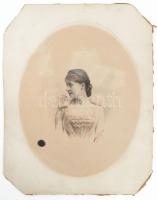 1891 Fiatal hölgy színezett fotója, nagyméretű, kartonra kasírozott fotó Strelisky budapesti műterméből, tollal jelzett és datált, karton körbevágva, 34x26 cm