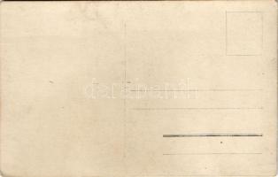 Akasztás a Balkánon, katonák szuronyos puskával / WWI K.u.k. military, execution by hanging, soldier...