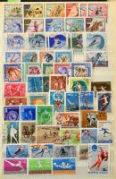 Külföldi sportmotívumok postatisztákkal + a 40-50-es évek bélyegzett magyar bélyegei több példányban is, 16 lapos A4-es berakóban