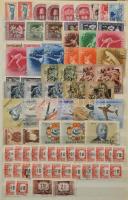 Külföldi sportmotívumok postatisztákkal + a 40-50-es évek bélyegzett magyar bélyegei több példányban...