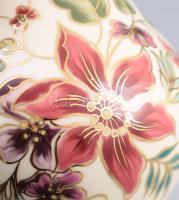 Zsolnay Virág mintás váza. Kézzel festett, jelzett, hibátlan m:18 cm