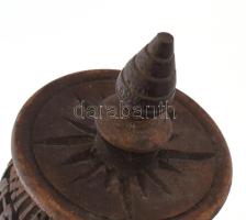 Imamalom. India, cca 1900, faragott fa, h: 16 cm