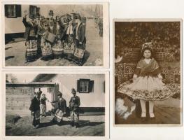 3 db RÉGI magyar népviseletes motívum képeslap